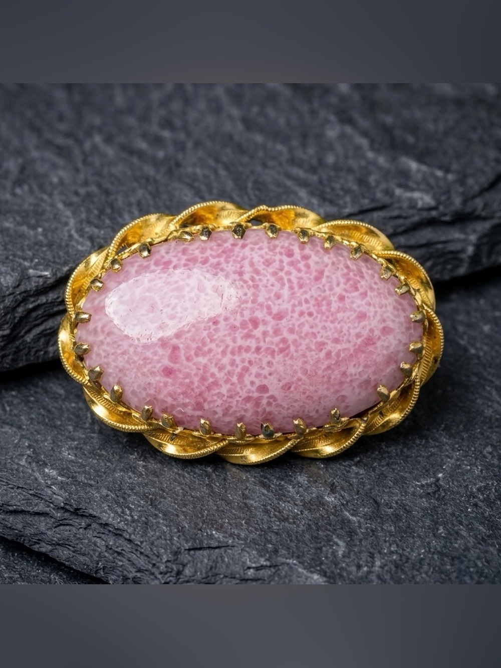 Vintage 50s Austrian Pink Mottled Speckled Glass Cabochon Crown Gold Tone Brooch